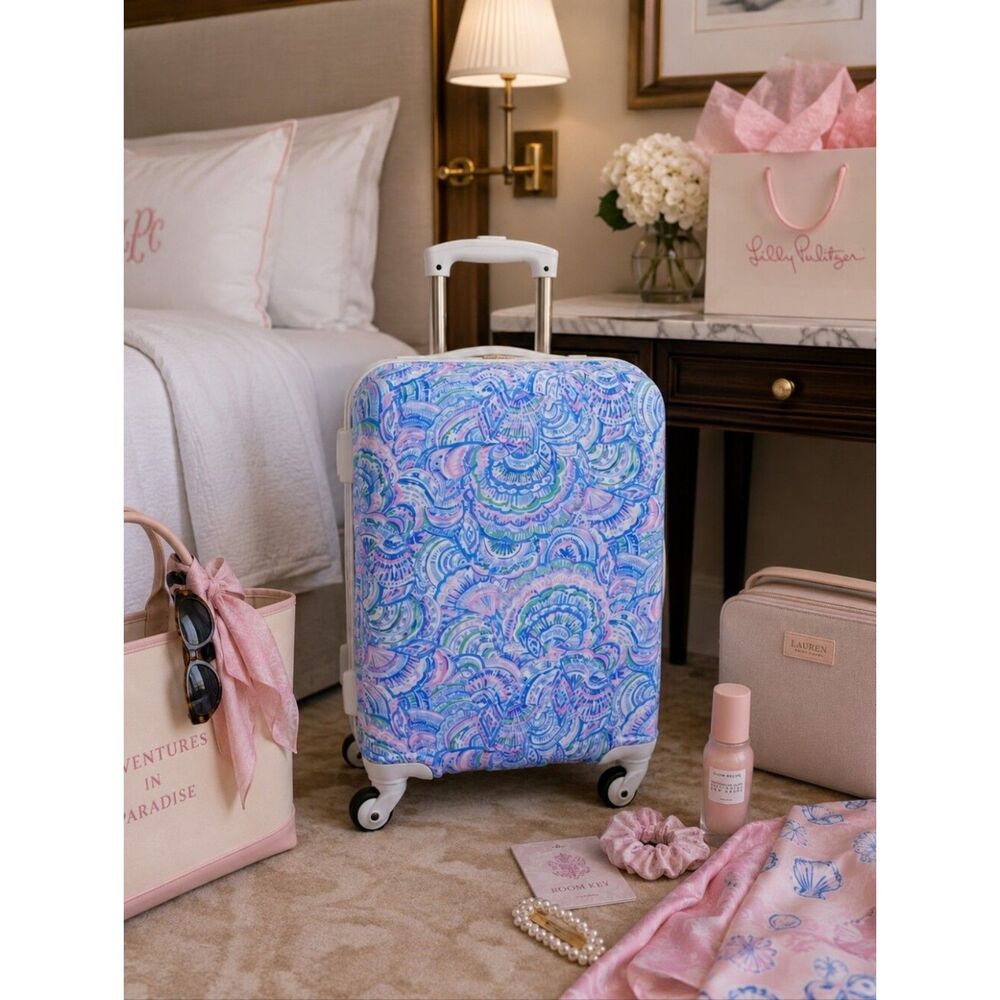 NWT Lilly Pulitzer Via Amore Floral Hardshell Spinner Carry On Luggage Suitcase